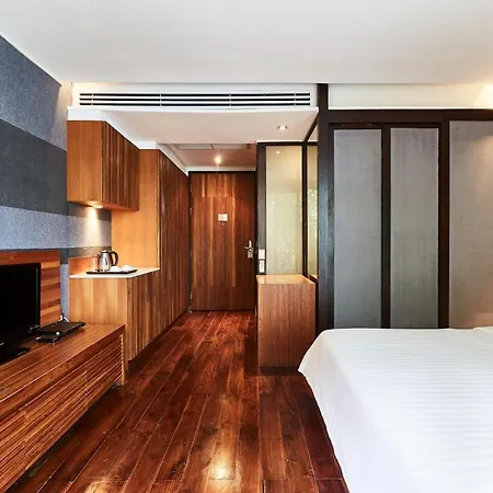 Luxx Langsuan Hotel - Sha Plus Bangkok Exterior photo