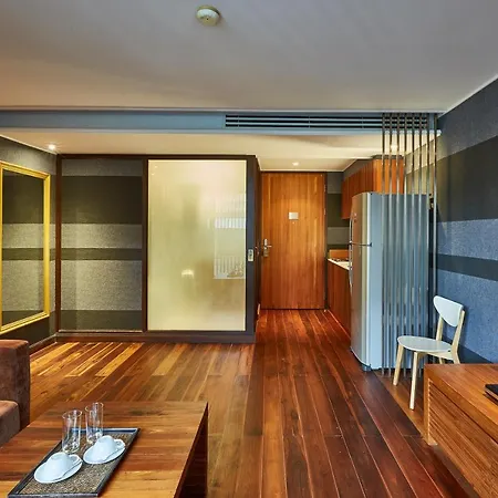 Luxx Langsuan Hotel - Sha Plus Bangkok Exterior photo