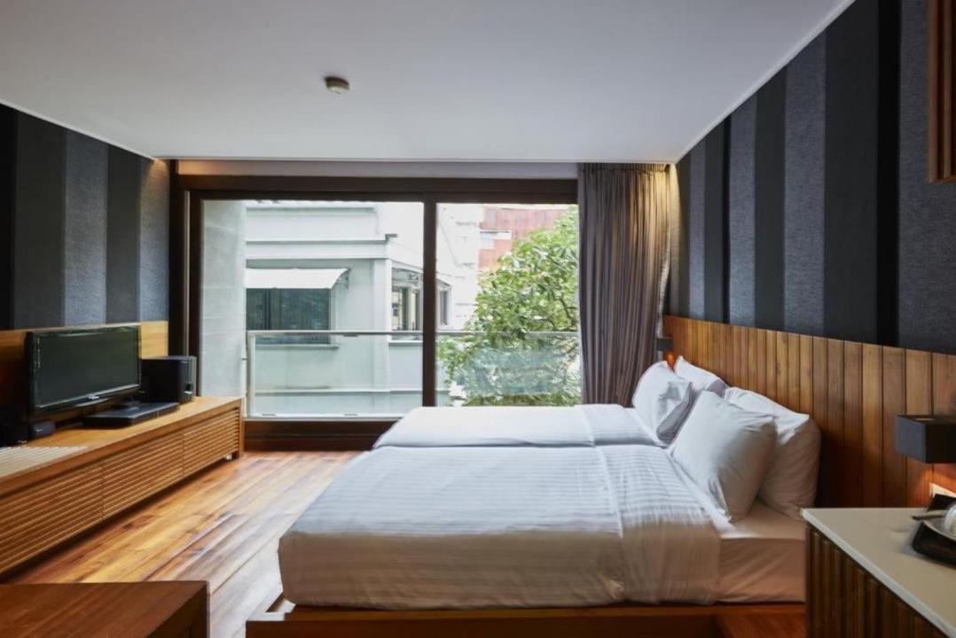 Luxx Langsuan 4* Bangkok