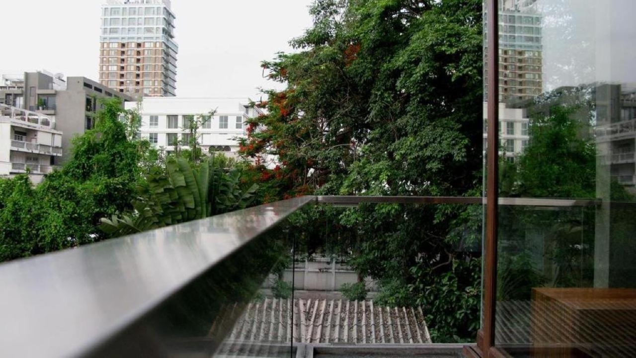 Hotel Luxx Langsuan Bangkok