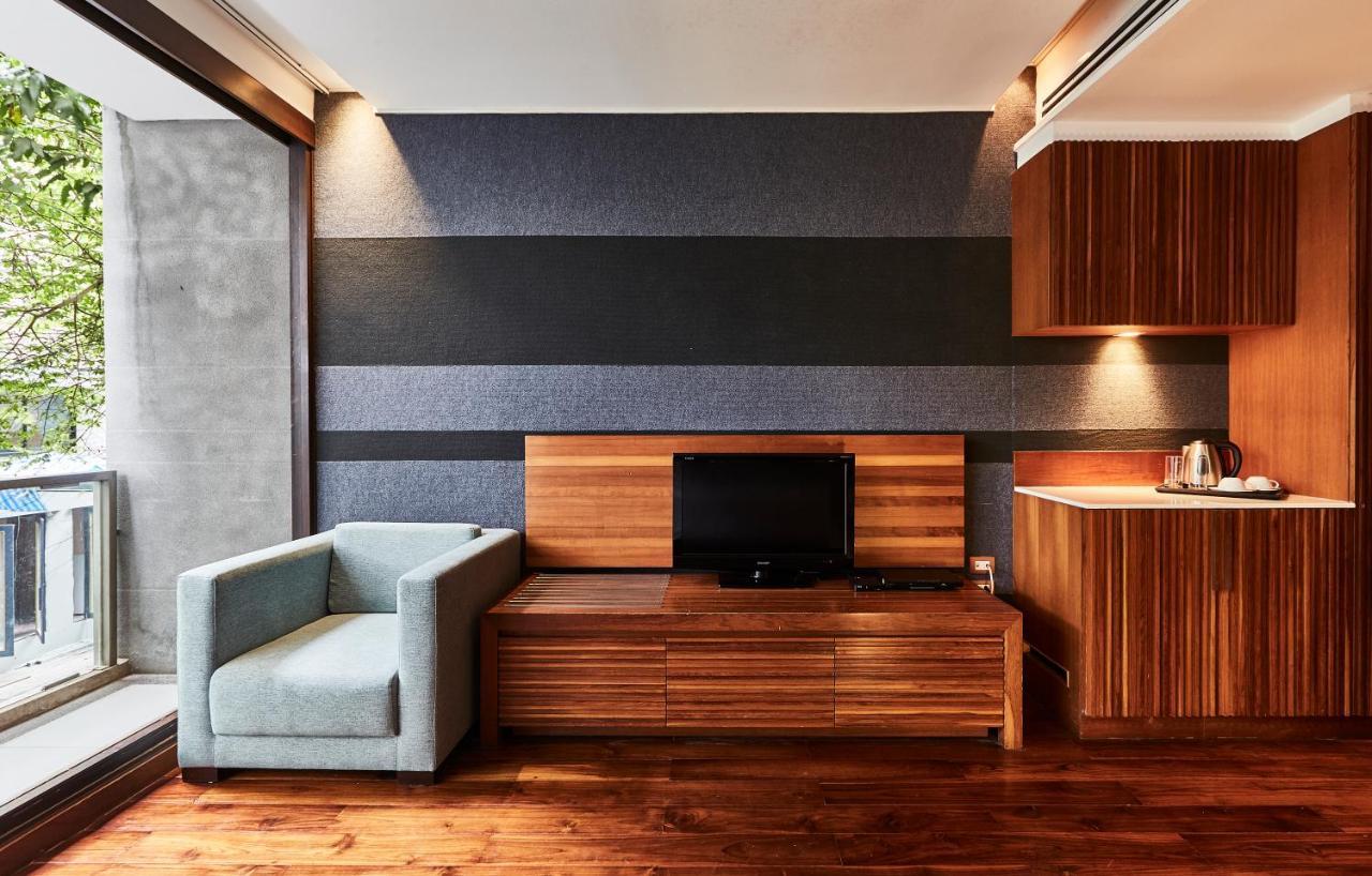 Hotel Luxx Langsuan Bangkok