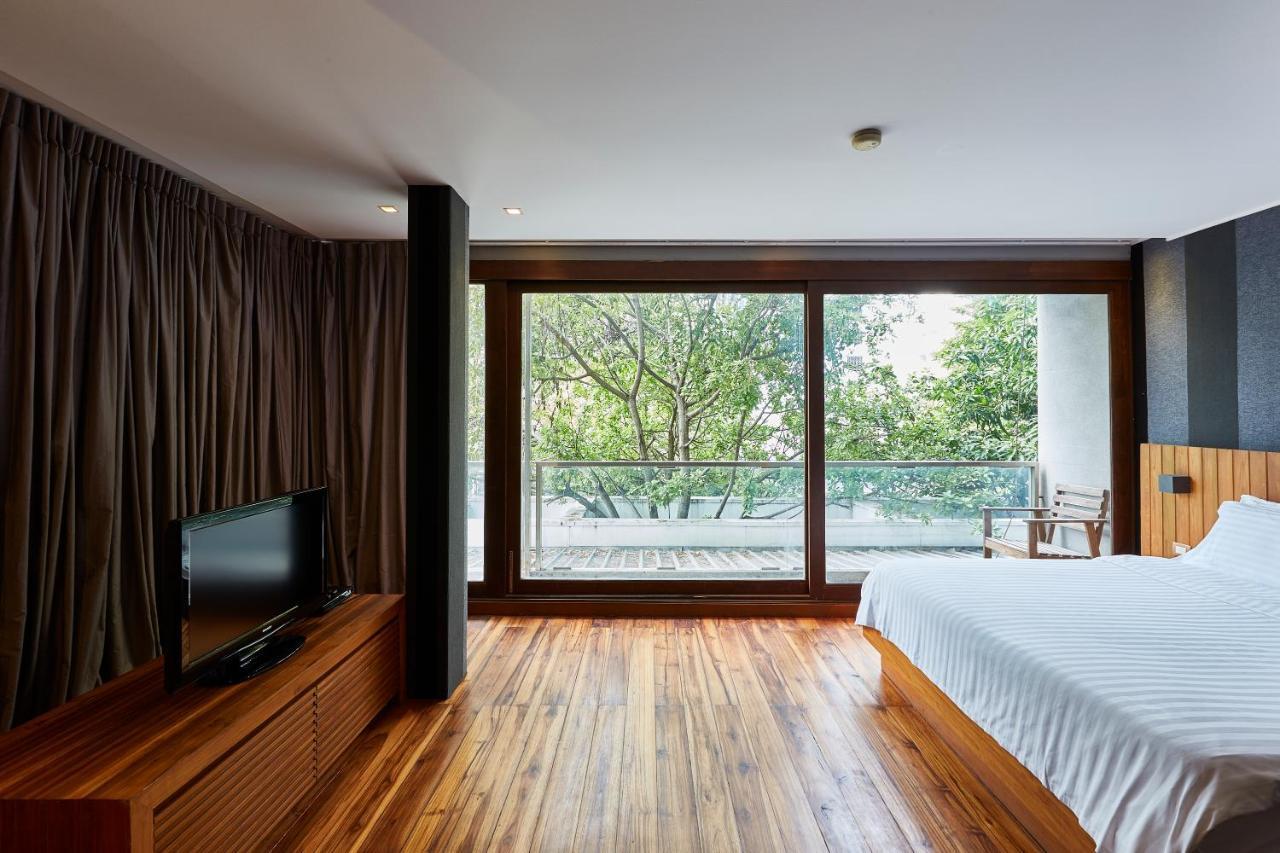 Hotel Luxx Langsuan 4*
