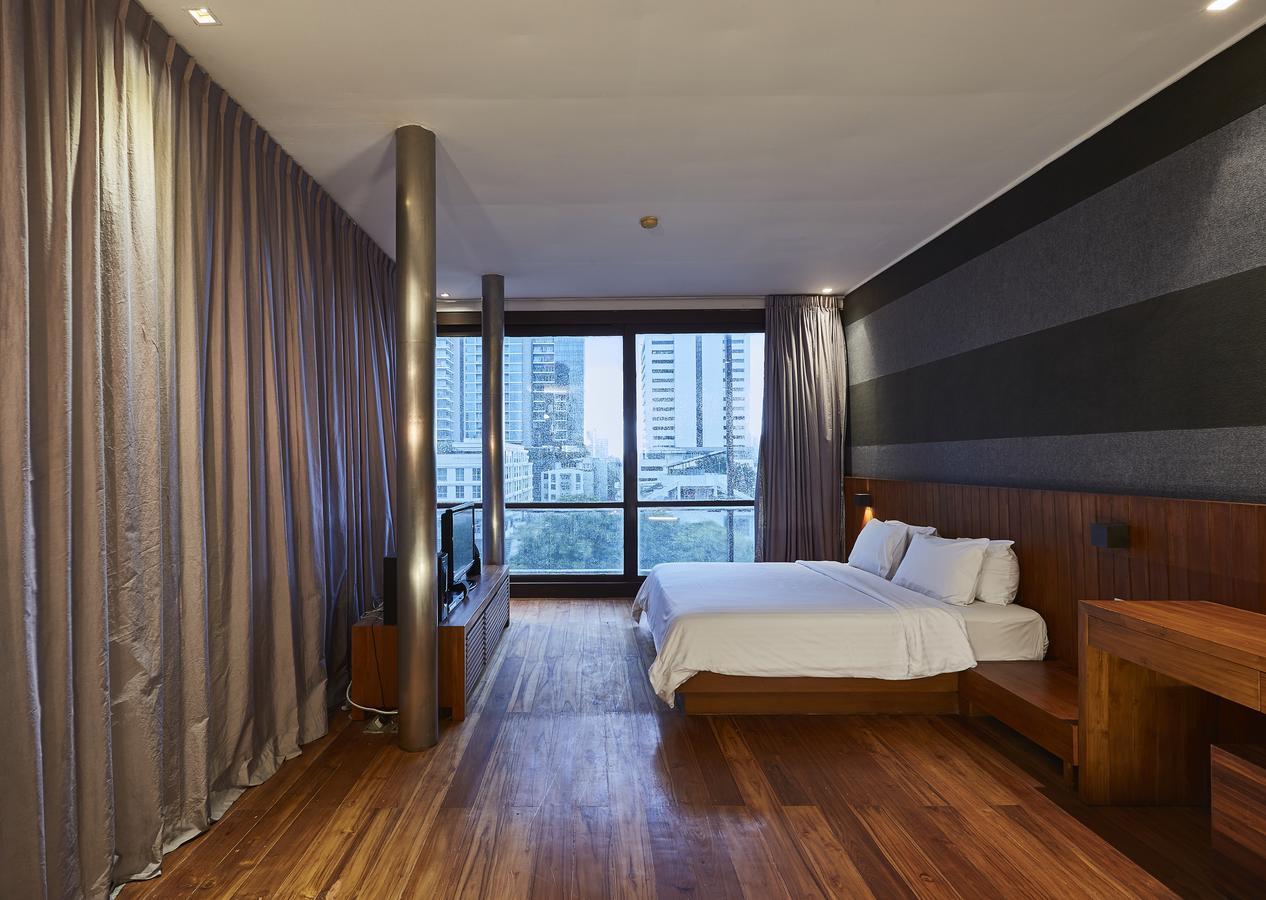 Hotel Luxx Langsuan Bangkok