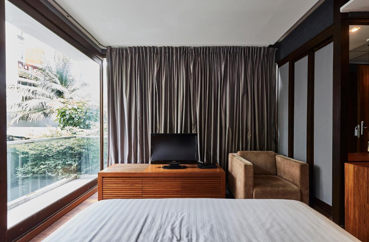 Luxx Langsuan 4*