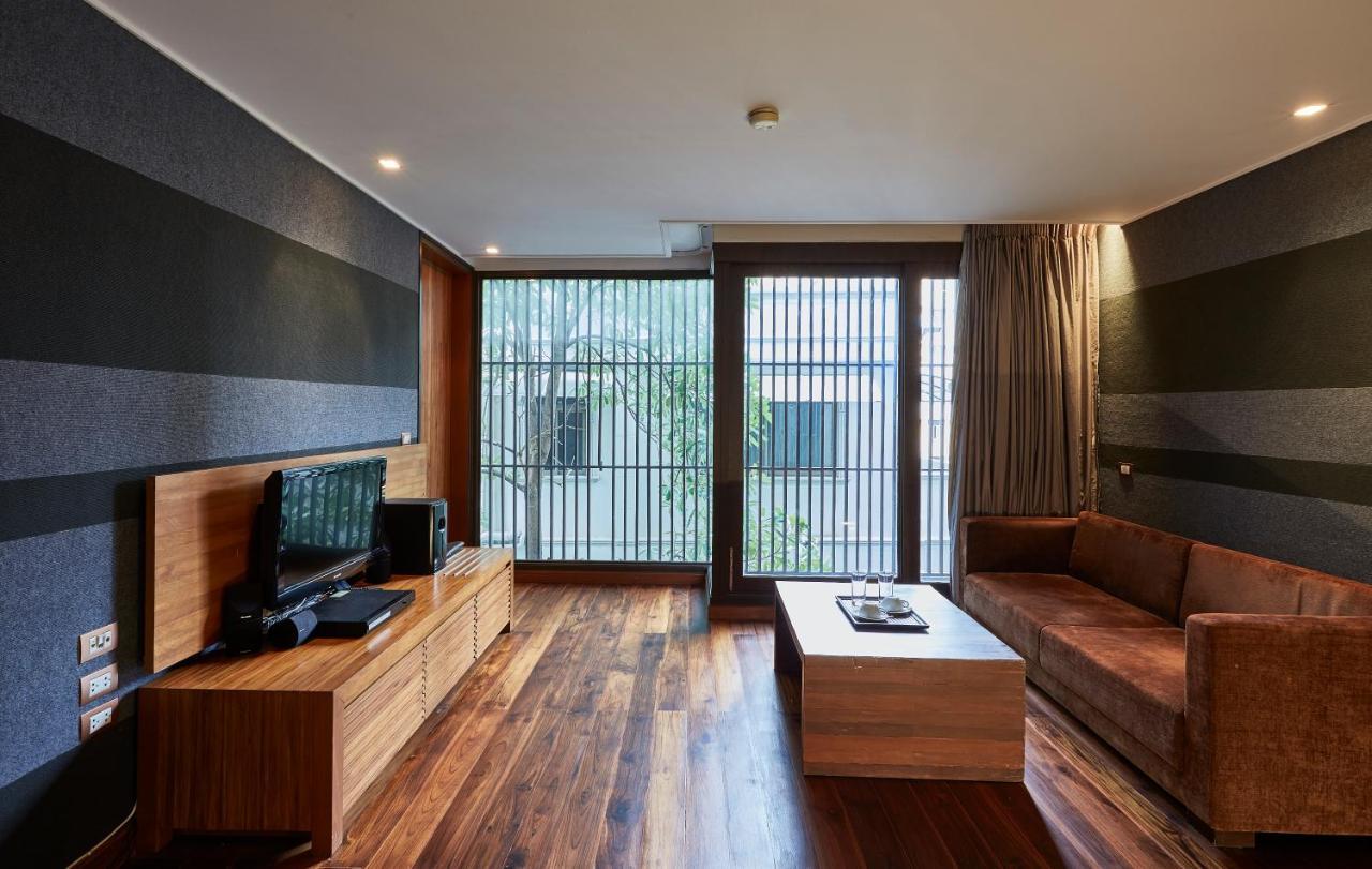 Hotel Luxx Langsuan 4*