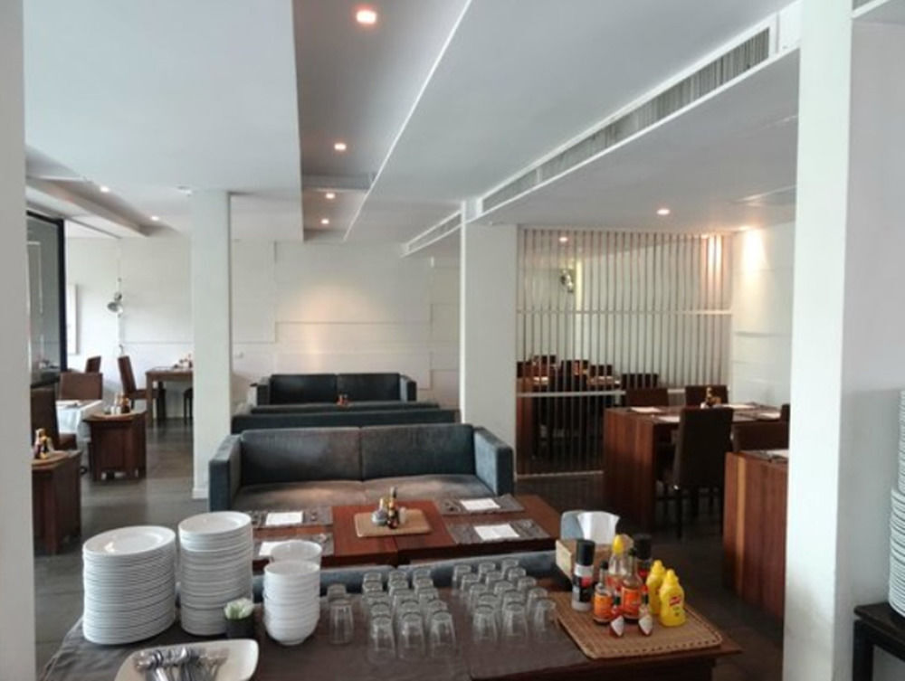 Luxx Langsuan 4* Bangkok